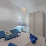 Ocean View In Park Royal I Адехе