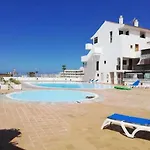 Apartman Ocean View In Park Royal I *