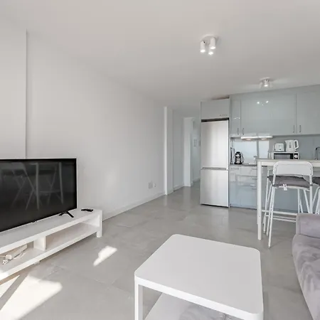 Ocean View In Park Royal I Apartmán