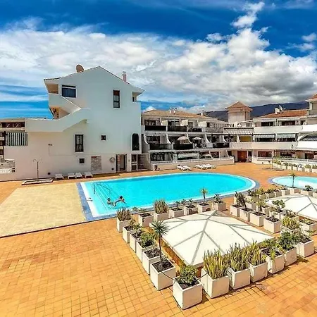 Ocean View In Park Royal I *